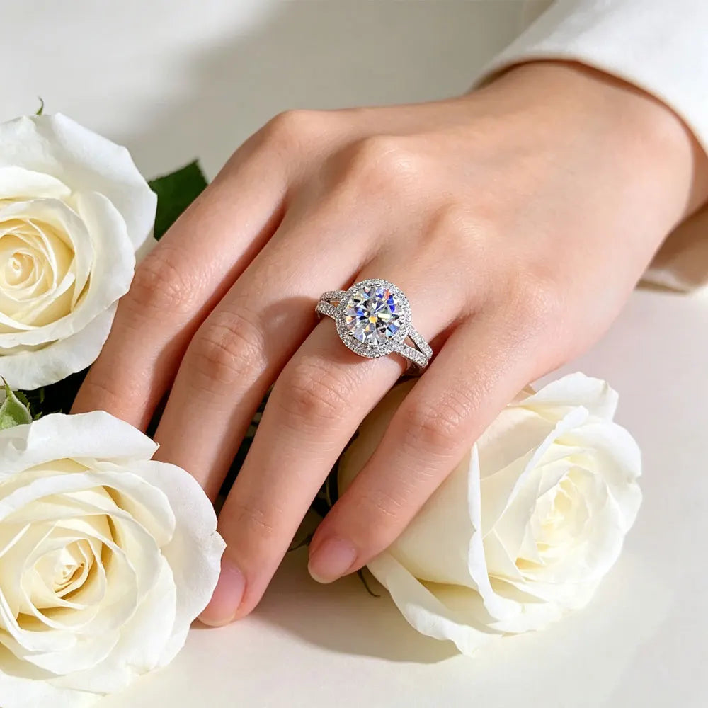 Lyee Cyee Sterling Silver Round Cut Moissanite Engagement Ring