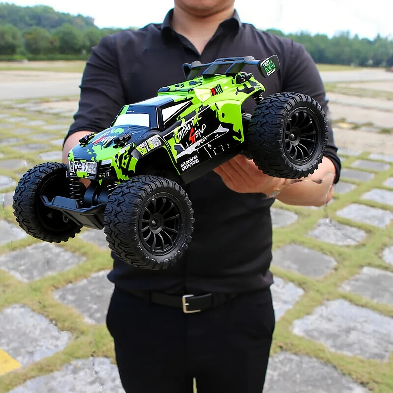 Off Road RC Car 2.4GHz Remote Control All Terrain Durable Safe Design Great Gift For Boys And Adults