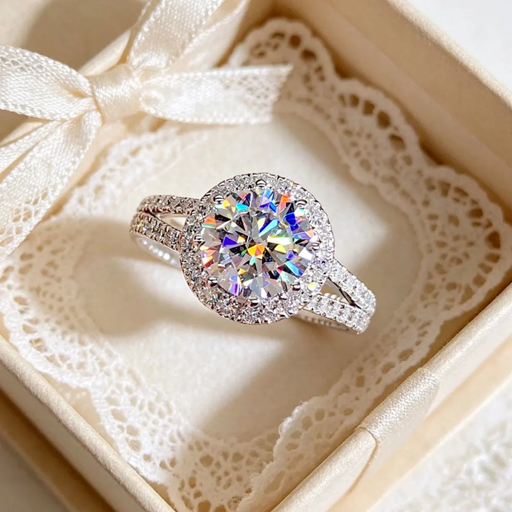 Lyee Cyee Sterling Silver Round Cut Moissanite Engagement Ring