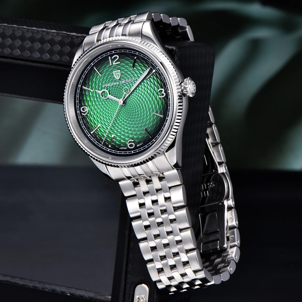 PAGANI DESIGN Retro Ripple Quartz Watch With Sapphire Crystal Bracelet