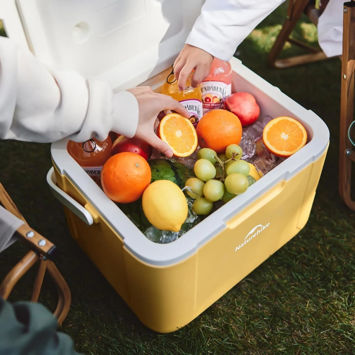 Naturehike Portable Insulated Cooler Box For Outdoor Picnics And Barbecues