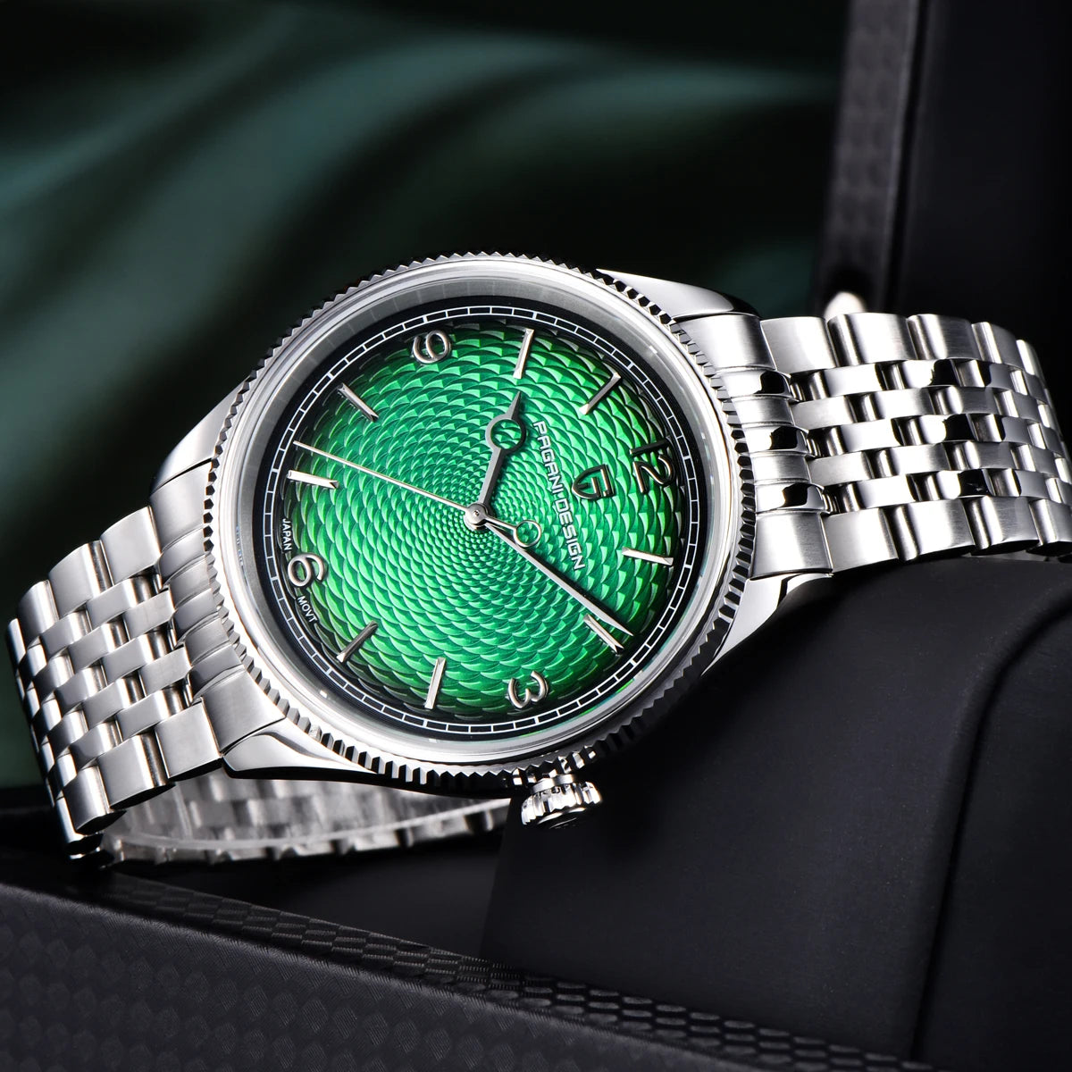 PAGANI DESIGN Retro Ripple Quartz Watch With Sapphire Crystal Bracelet