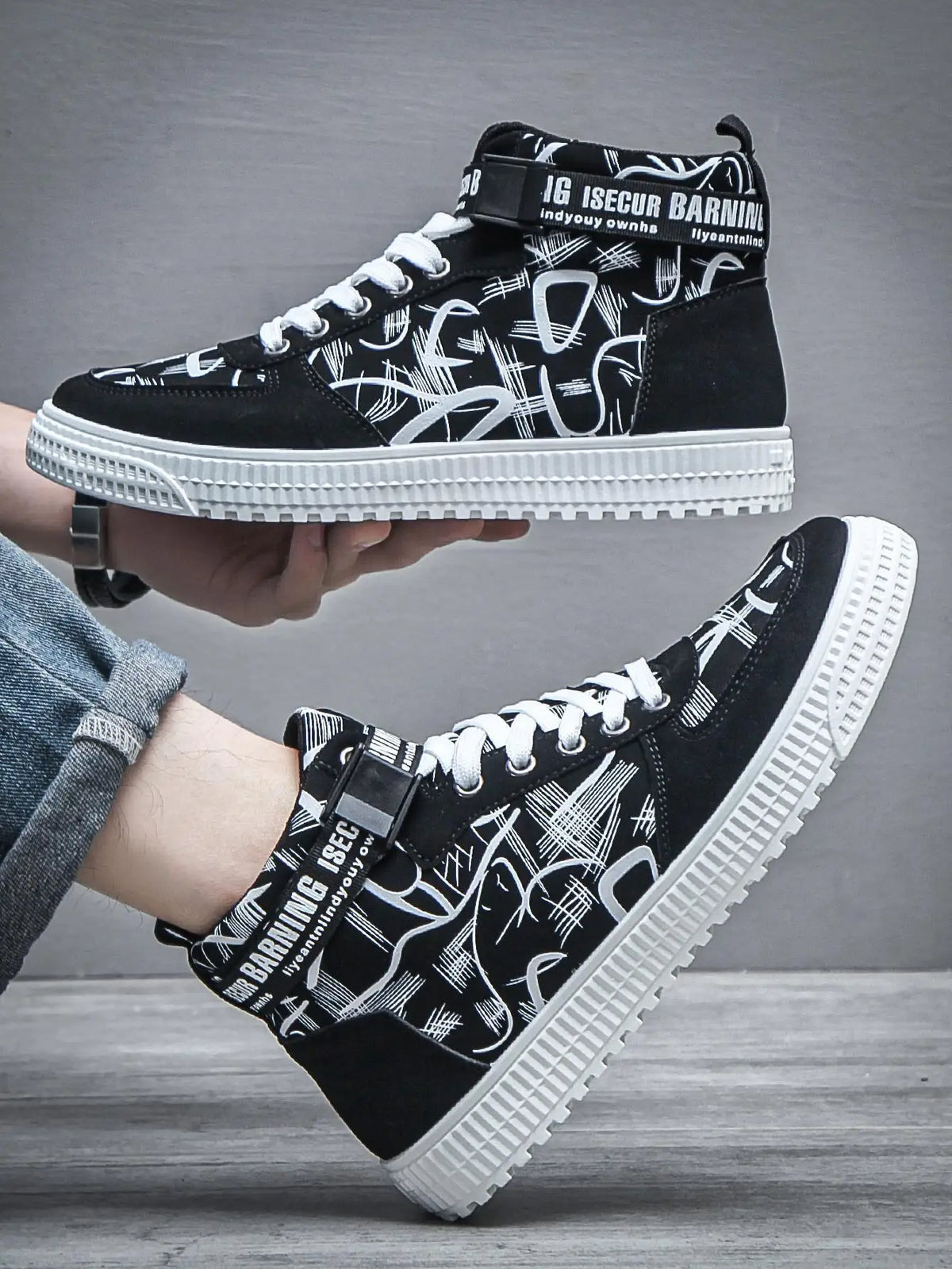 Mens Slip Resistant High Top Athletic Skateboard Shoes for Active Wear